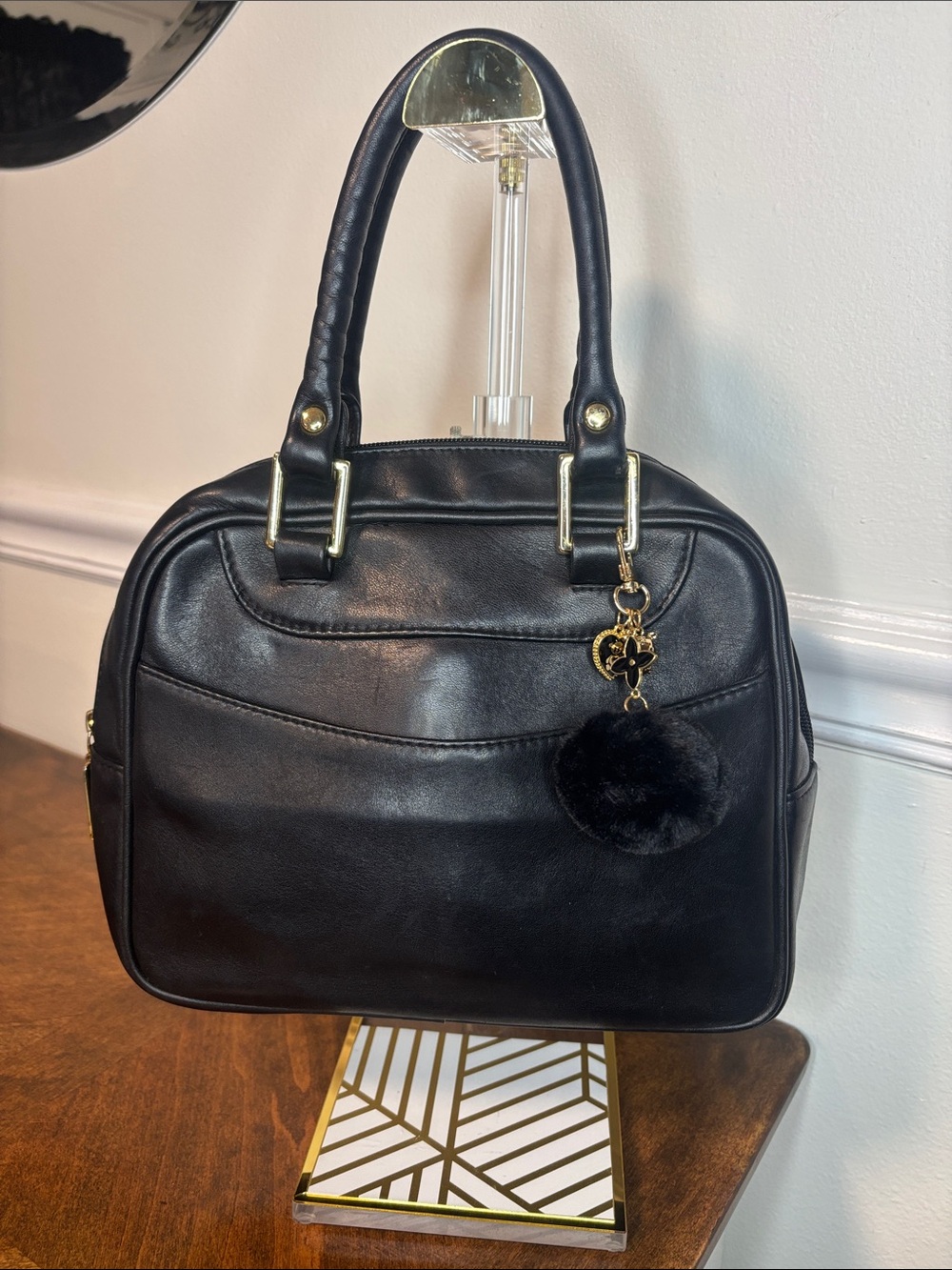 Tignanello Black Leather Satchel - Picture 2 of 16